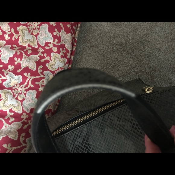 Kate Spade Handbag - Picture 8 of 8